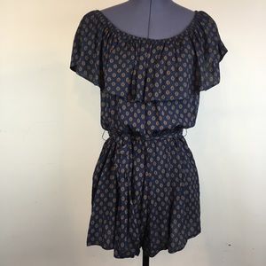 🦋 3 for $25 - Vg. Ruffle Top Printed Short Romper Rayon